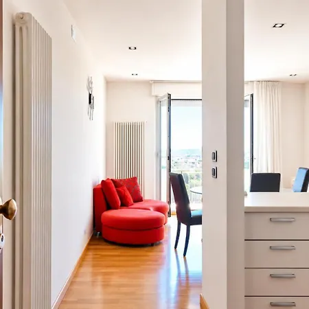Skymare - Beachfront Sea View Apartmán Porto San Giorgio