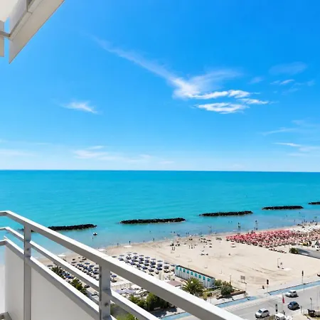 Skymare - Beachfront Sea View アパート *
